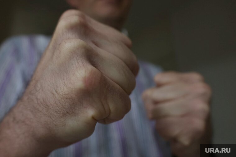    Конфликт произошел в Ленинском районе Екатеринбурга