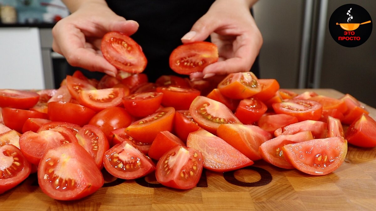 Фото можно листать