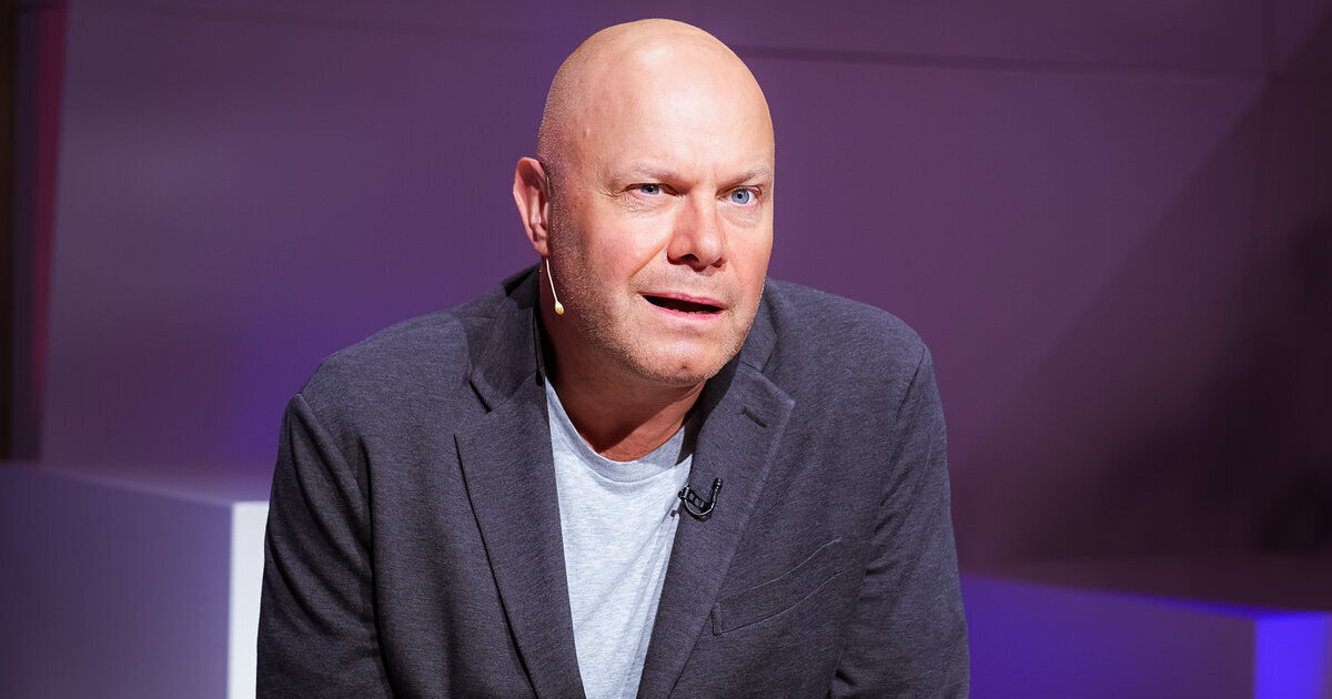 Алексей Кортнев, кадр из программы