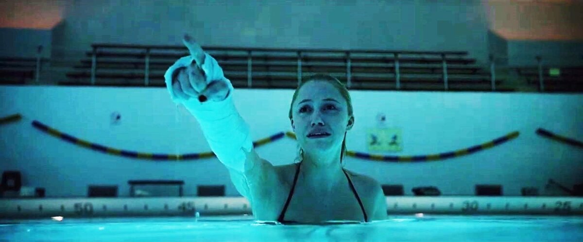 Кадр из к/ф It Follows.