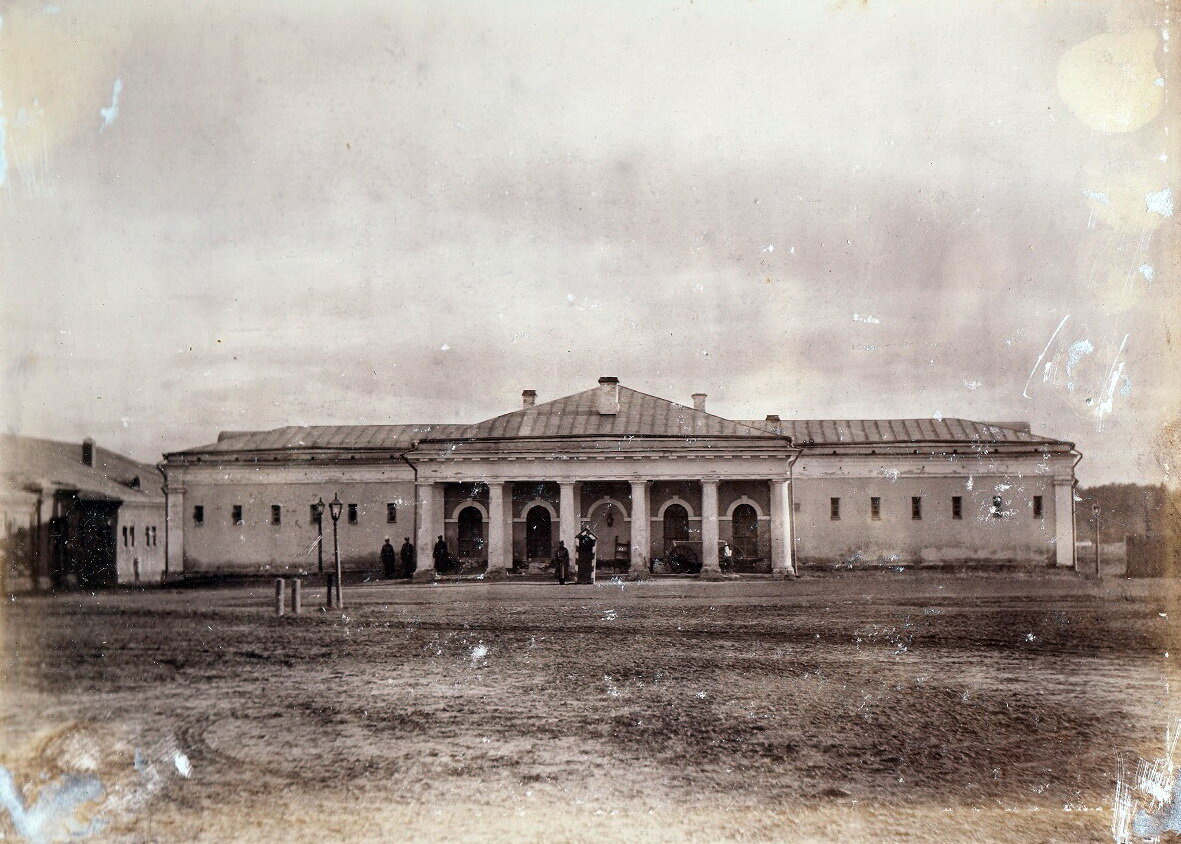 Гауптвахта.