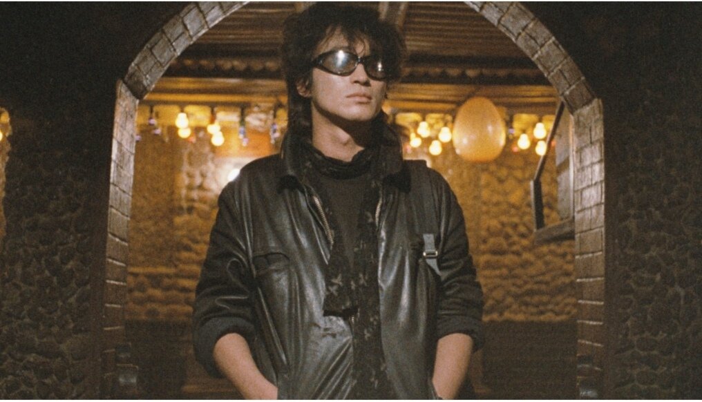 Источник: https://openmedia.ru/culttrigger/obnovlyonnyj-film-igla-s-viktorom-coem-vyshel-v-prokat/