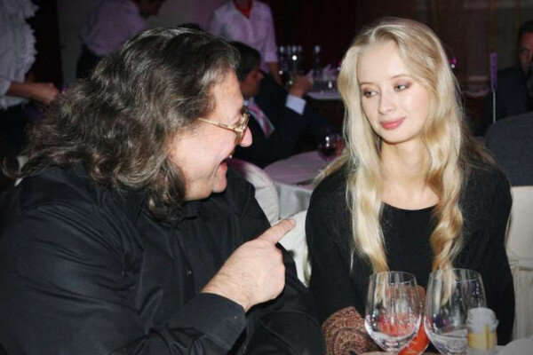 Марина и Александр женаты с 2014 года