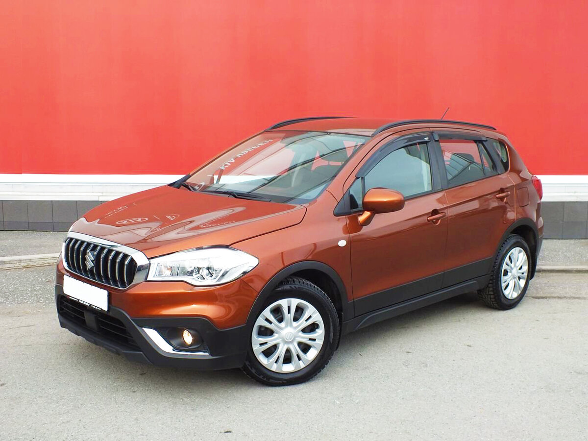 Коробка пятиступенчатая, механическая, что может устроить небольшие трудности в переключении, но со временем они устранятся. Источник: https://clck.ru/EJxKY