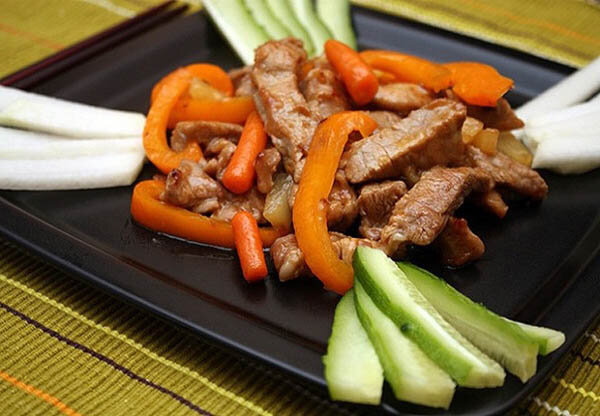 Свинина в кисло-сладком соусе