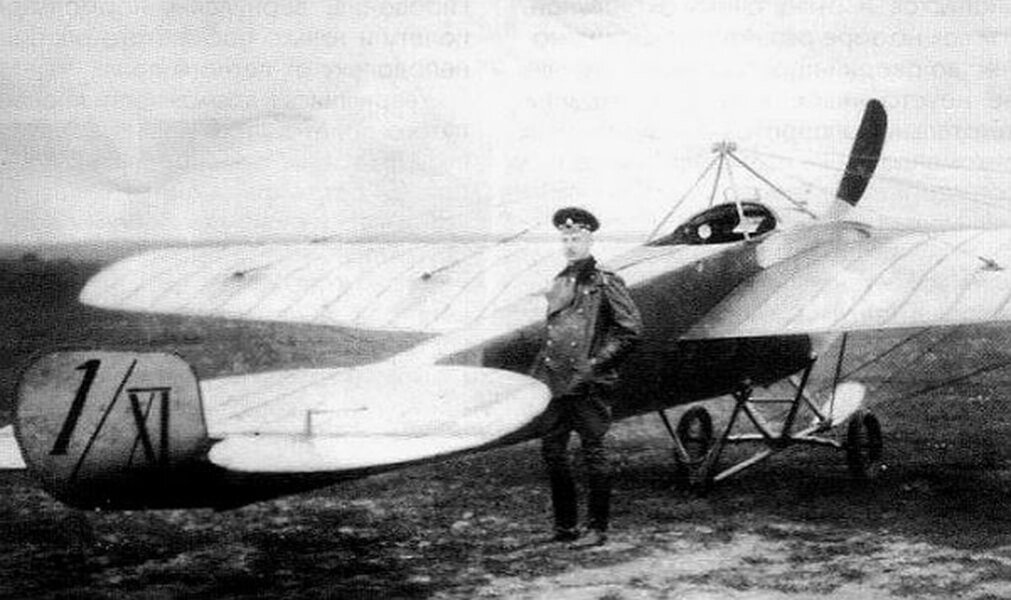 Один из первых воздушных таранов. Штабс Капитан Нестеров. Воздушный Таран штабс-Капитан п.н. Нестеров. Дукс самолет Ньюпор-IV.