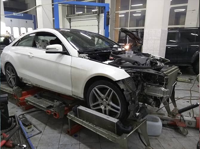 Источник: https://kuzovnoi-sao.ru/images/services/remont-mercedes.jpg