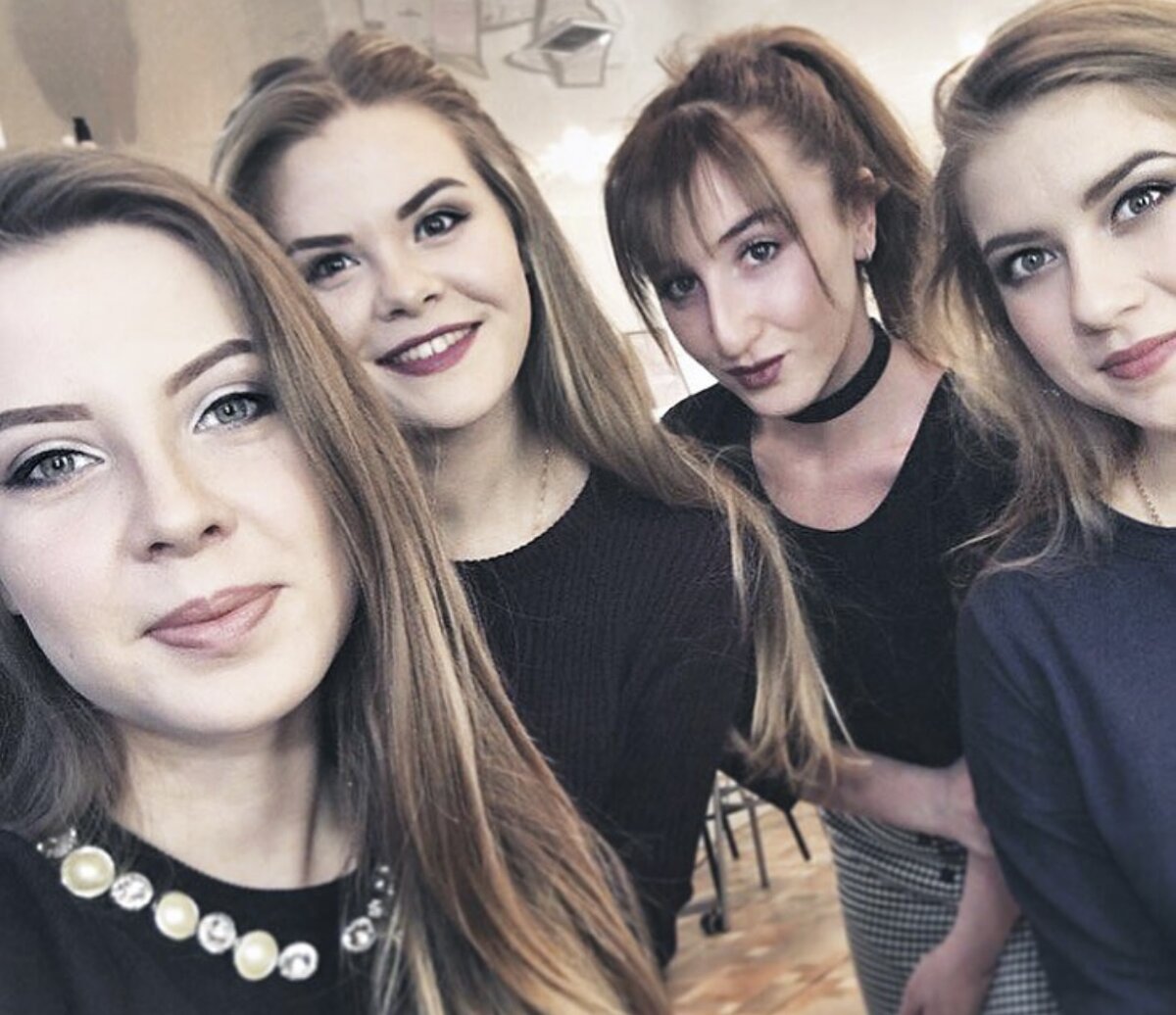 Я начала работать профессионально - мастером!