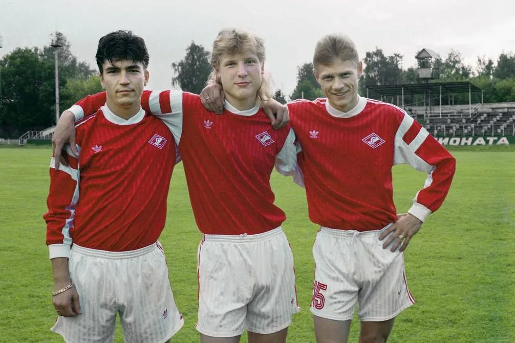 Крик души или простая Спартаковская солидарность?! Молодые Николай Писарев, Владимир Бесчастных и Валерий Карпин времен совместных выступлений за красно-белых
