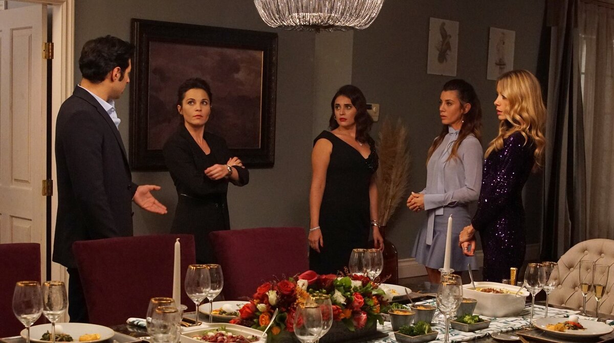 Ufak Tefek Cinayetler турецкий сериал