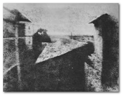 Снимок, сделанный Ньепсом в 1826 году