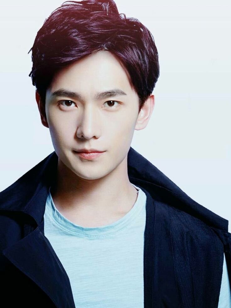 Ян Ян в роли  успешного профессионального кибер спортсмена  Е Сю (фото из свободного доступа Яндекс картинки)