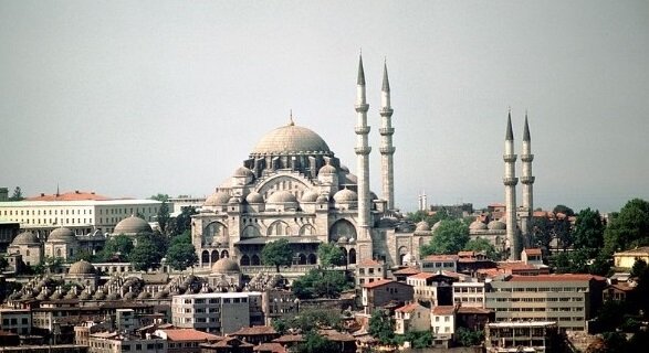 МЕЧЕТЬ СУЛЕЙМАНА ВЕЛИКОЛЕПНОГО-СУЛЕЙМАНИЕ. (википедия)