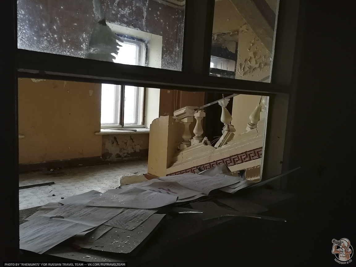 Заброшенный особняк Неронова. Показываю как выглядит дом где жила в эвакуации дочь Сталина!5