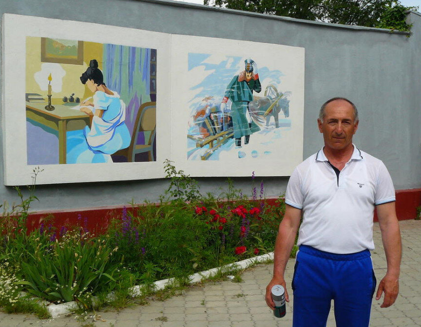 На фото: Захар Давудович Азизов. 