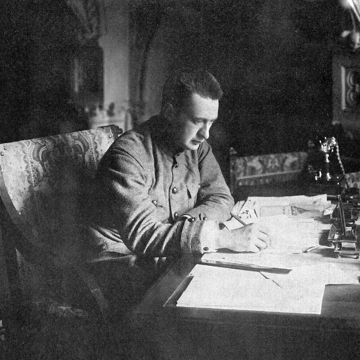 А.Ф.Керенский. Источник: Яндекс картинки