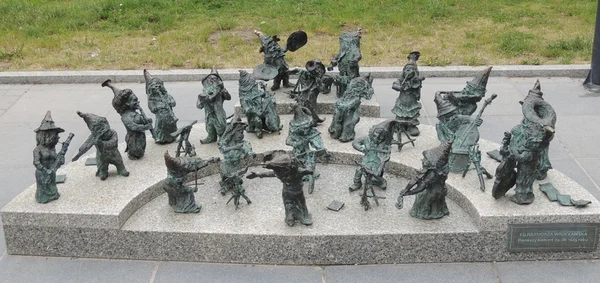 Гномики-краснолюдки из польского Вроцлава