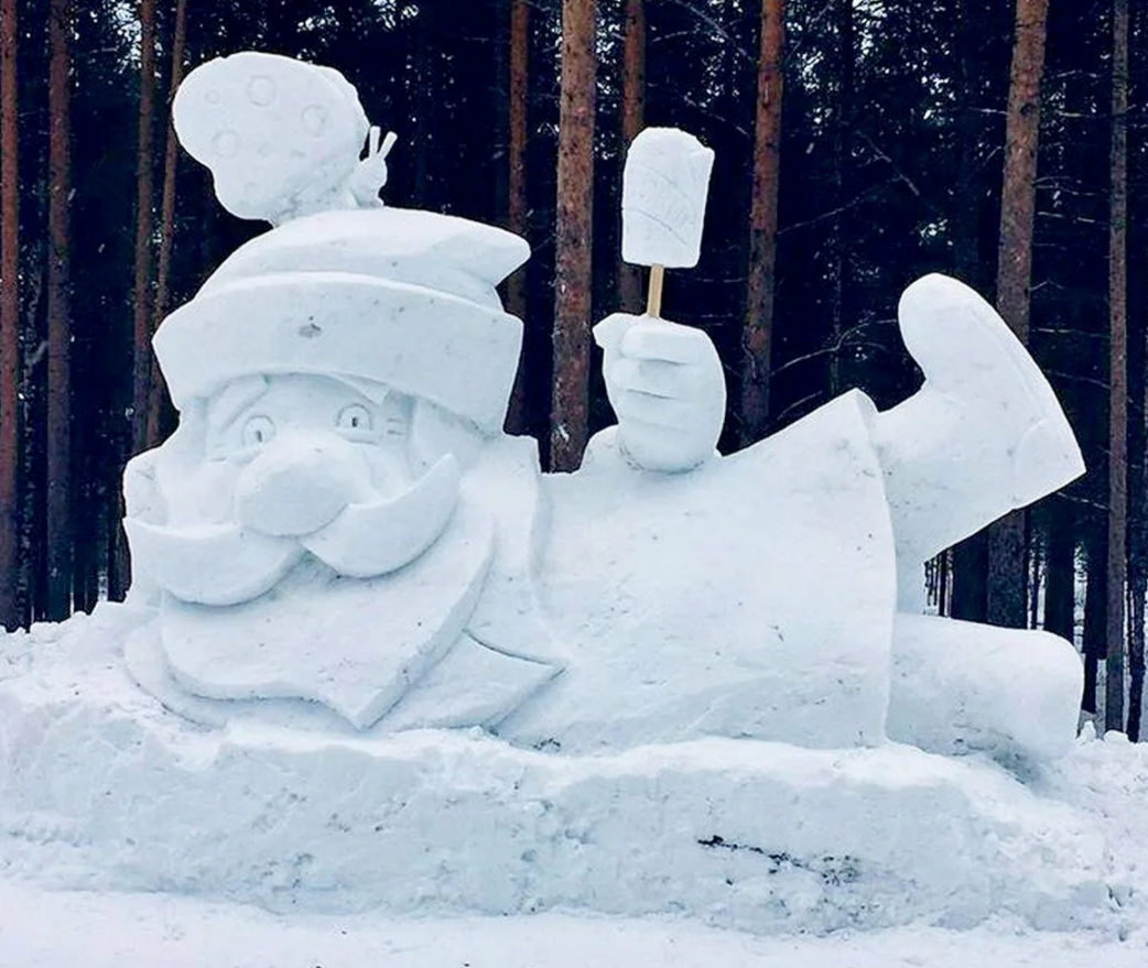 Зимние фигуры. Снежные скульптуры Уолт Дисней. Снежные скульптуры Муми-Тролль. Из фигур