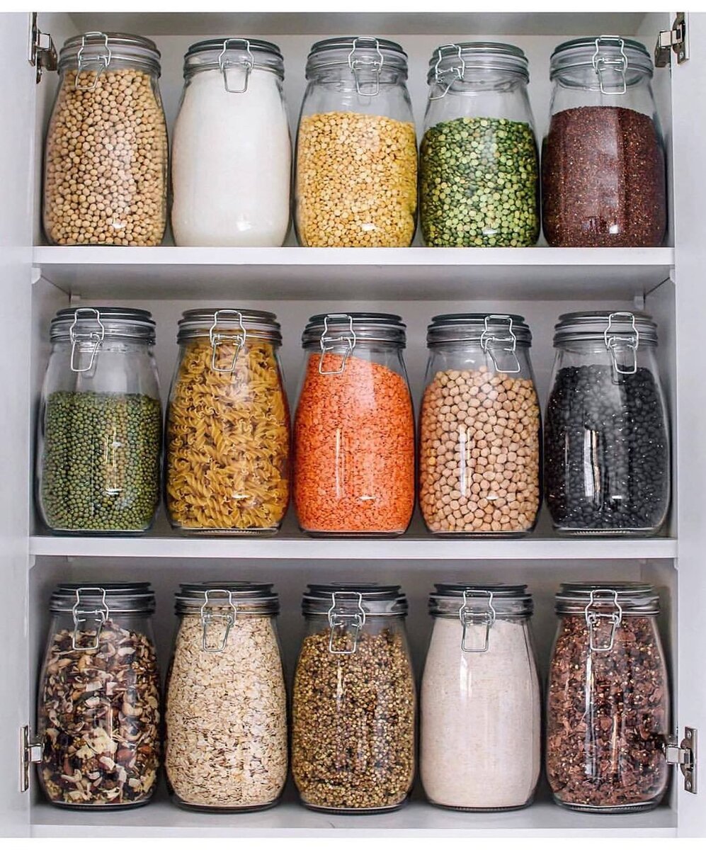 Баночки для круп. Хранение для круп сыпучих продуктов. Баночки с крупой. Хранение круп. Можно ли хранить крупы в банках.