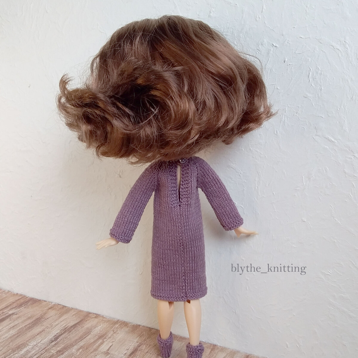 Базовое платье для Блайз. Вид сзади