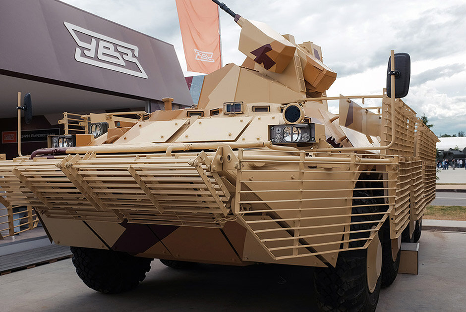 современная защита на БТР Российской армии.