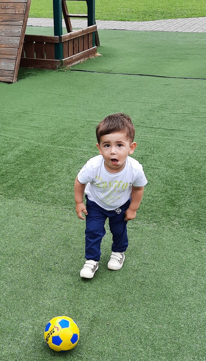 Будущий Роналдо. Горсад.