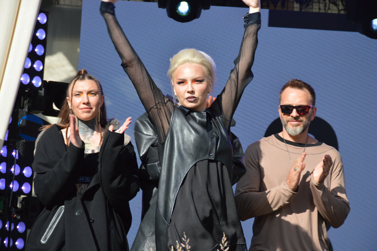 Анастасия Тутаева (бренд 80.4) и показ ее новой коллекции DOUBLE