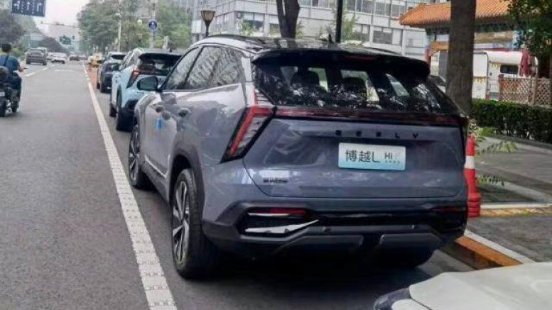     Atlas/FX11 Фото: Autohome.com.cn