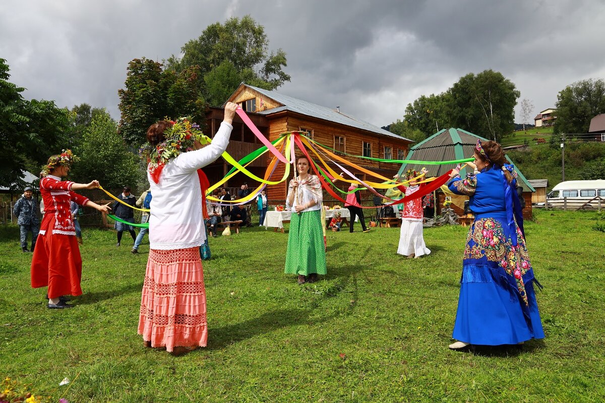 Фото Александра Лотова