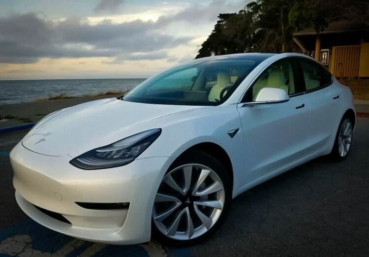 Tesla Nardo Gray model 3