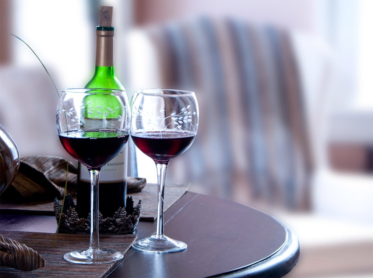 Что делать с недопитым вином: советы по использованию