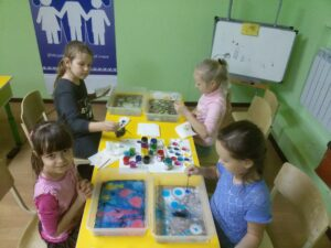 В городе Муравленко появится новая сенсорная комната для детей с особенностями развития. Здесь ребята смогут снять нервное напряжение, завести друзей и пройти реабилитацию.