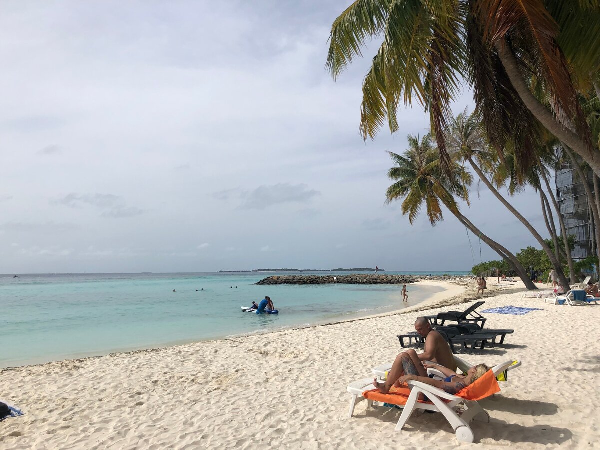 Мальдивы. На первый взгляд никакой разницы