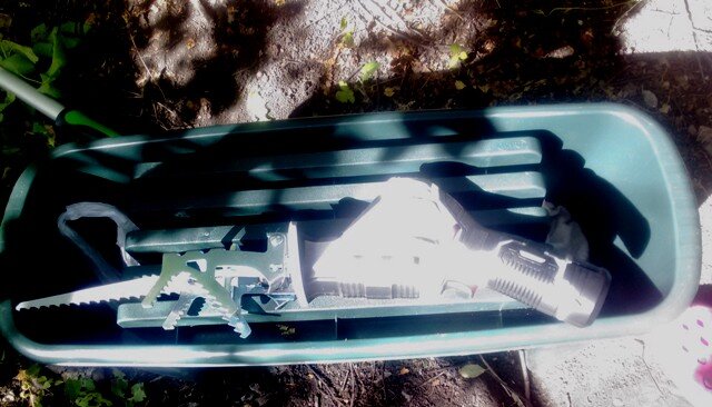 пила отдыхает