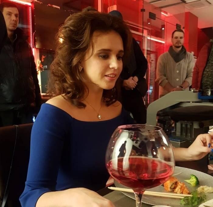 «ДО СИХ ПОР НЕ СЧИТАЮ СЕБЯ СОСТОЯВШЕЙСЯ КИНОАКТРИСОЙ»