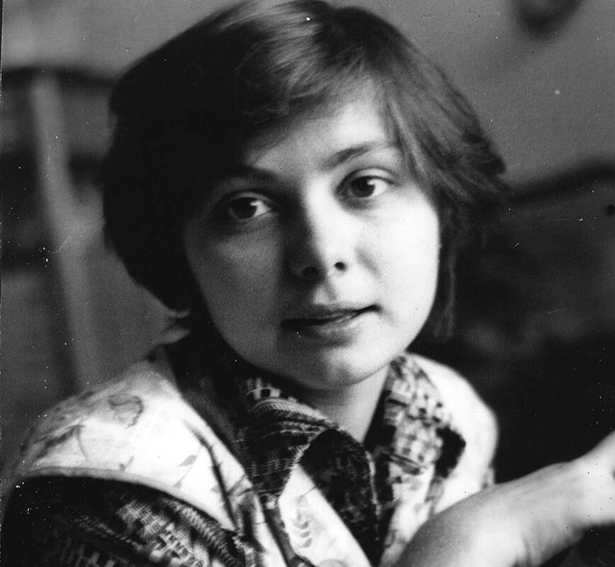 Здесь мне 22 года, годы учёбы в институте.