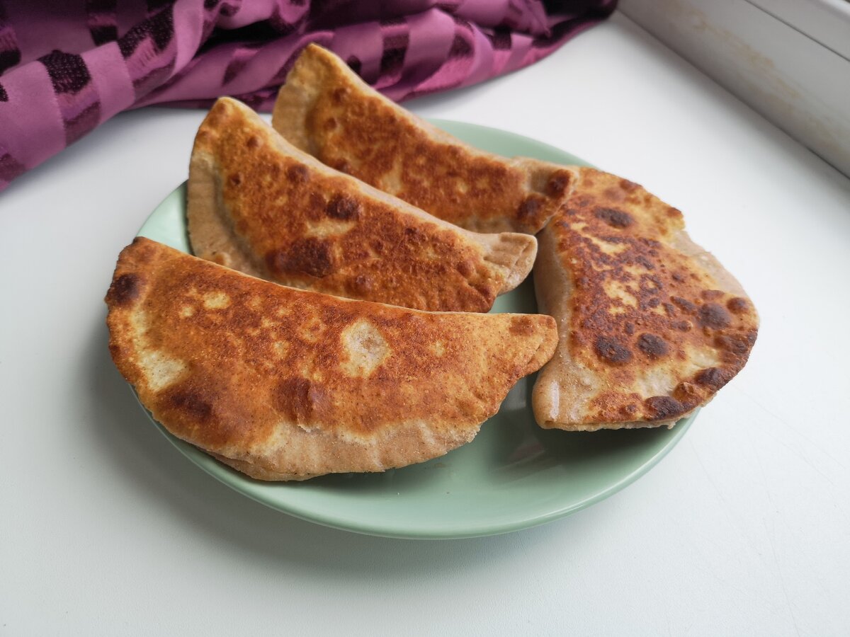 Чебуреки постные