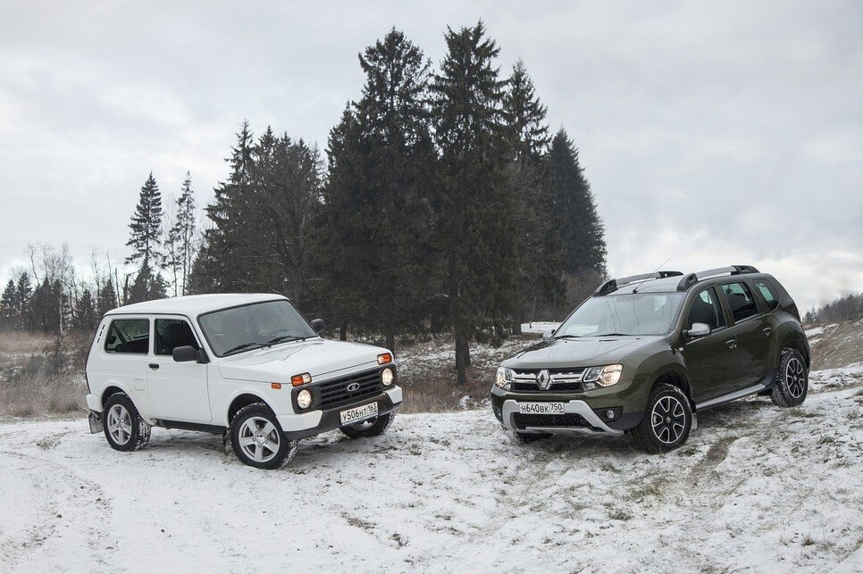 Renault Duster VS Lada Urban