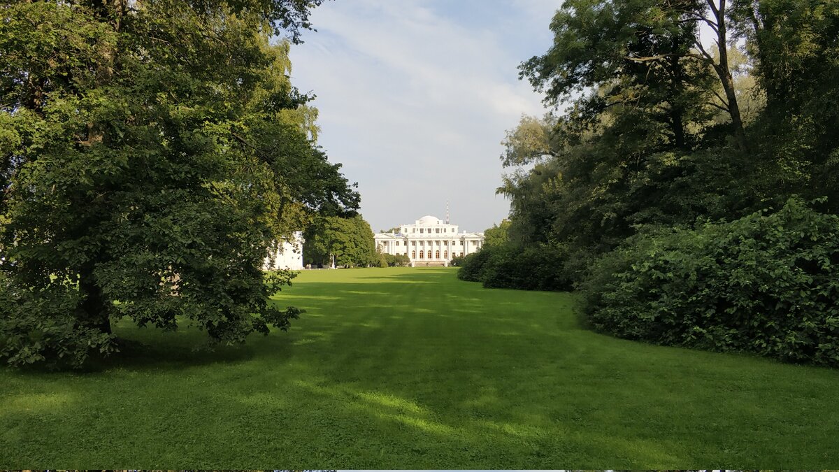 Летний императорский дворец на Елагине острове