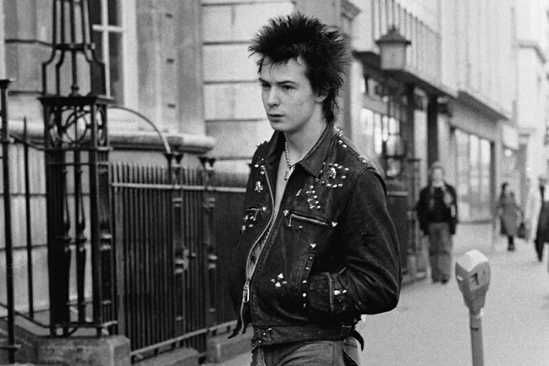 Джон Саймон Ричи (John Simon Ritchie) более известный как Сид Вишес (Sid Vicious)