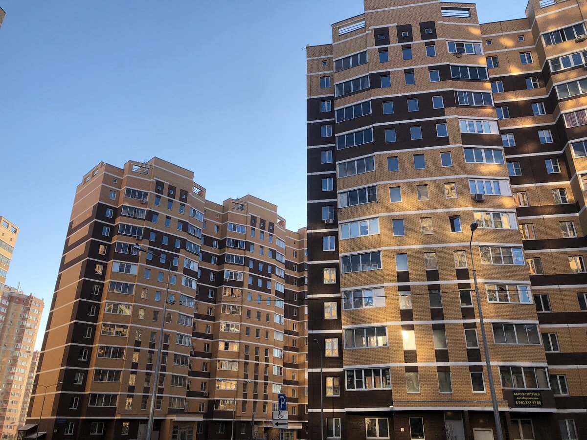 Пример обычного нового "спальника" в Москве - Новой Москве