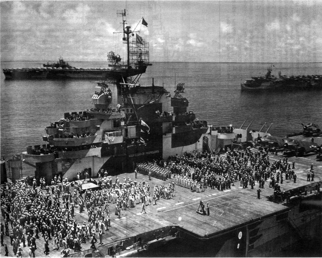 На палубе "эссексов" было довольно просторно