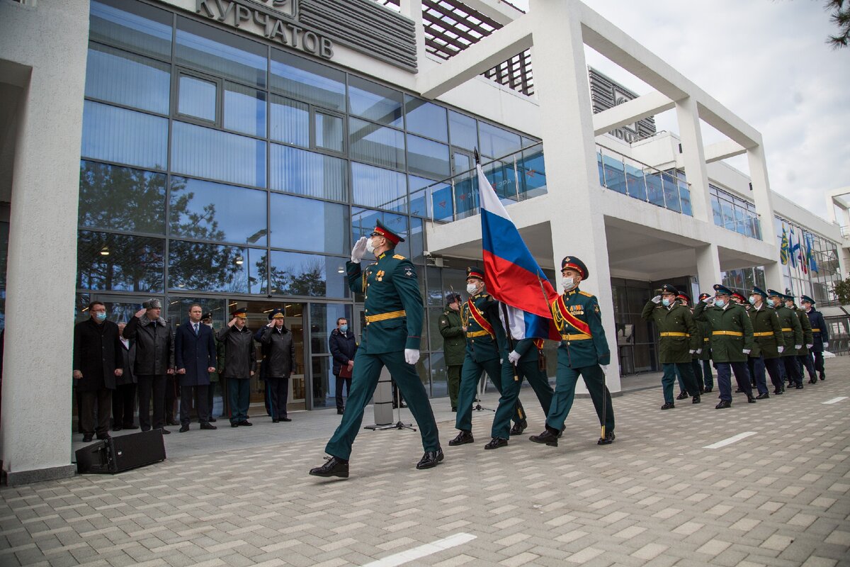 Анапа военные фото В Анапе приняли присягу новые военнослужащие технополиса "ЭРА" Анапа Дзен