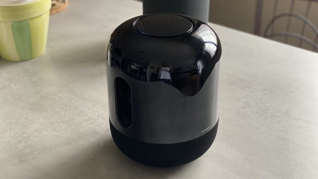 Портативная колонка Huawei Sound разработана в партнёрстве с компанией Devialet