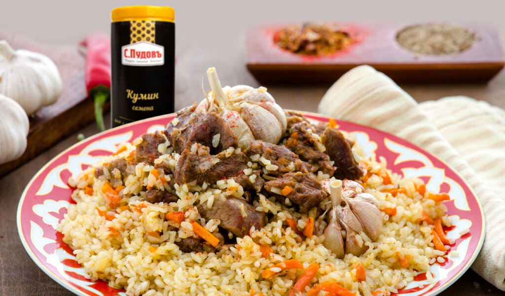 Для канала С.Пудовъ: Рецепт плова с говядиной, зирой и чесноком по узбекски