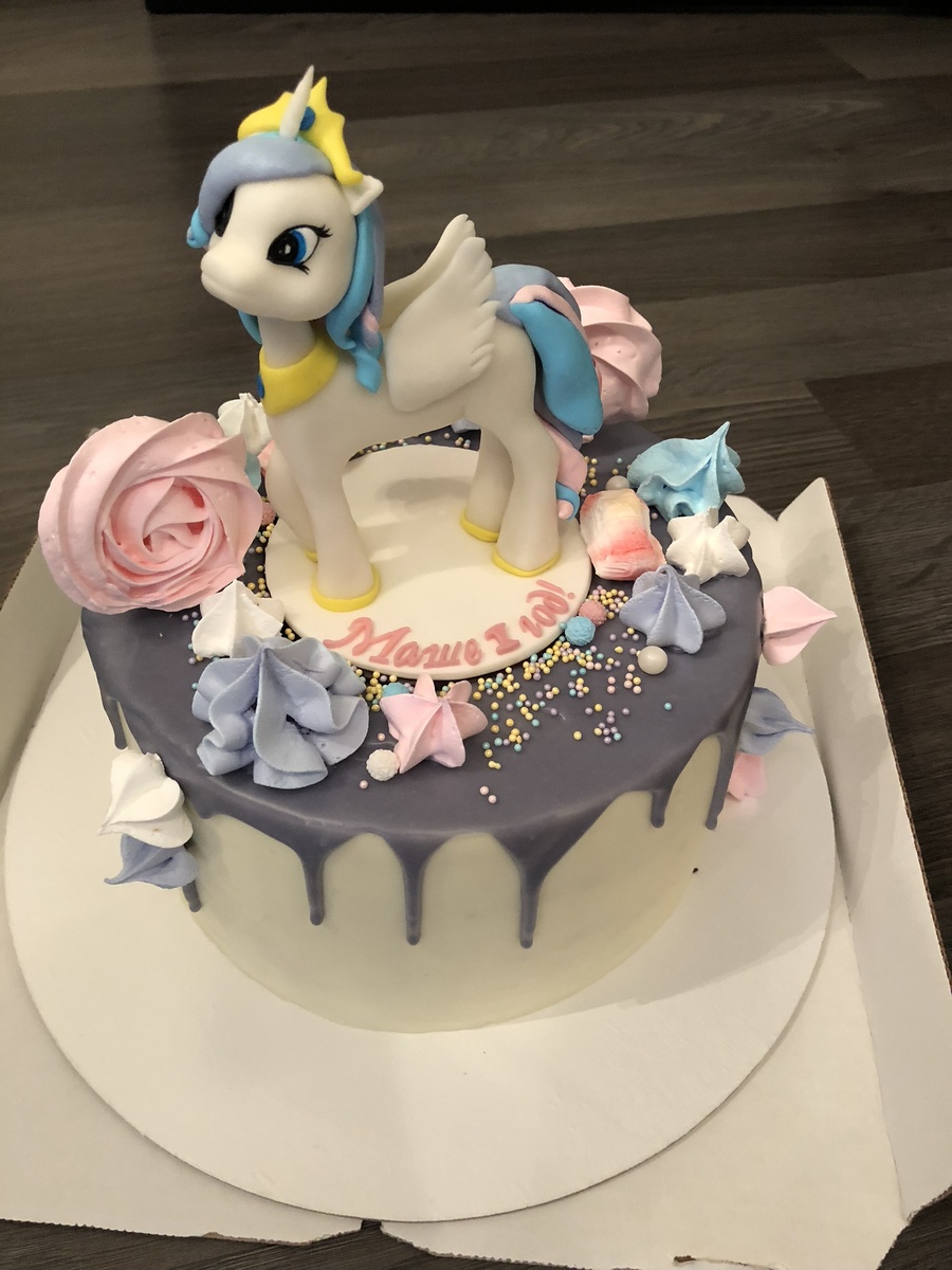 Торт единорог