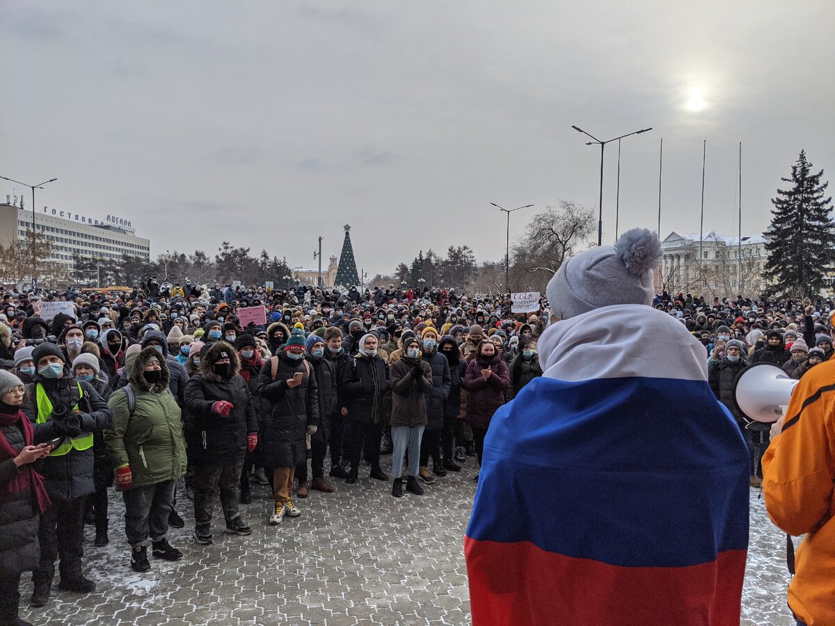В каком году были митинги навального. Митинг в Иркутске 23 января. Митинг 23 Иркутск. Митинг 2021.23. Митинг в Иркутске сейчас.