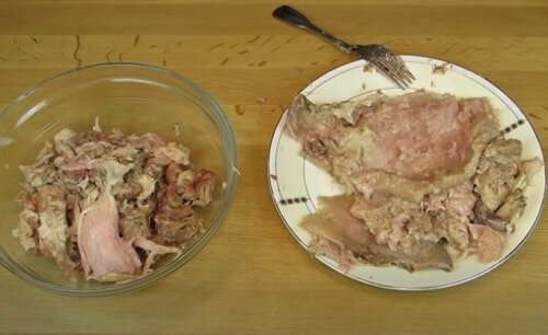 Рецепт: Мясо прессованное - из свиной головы!