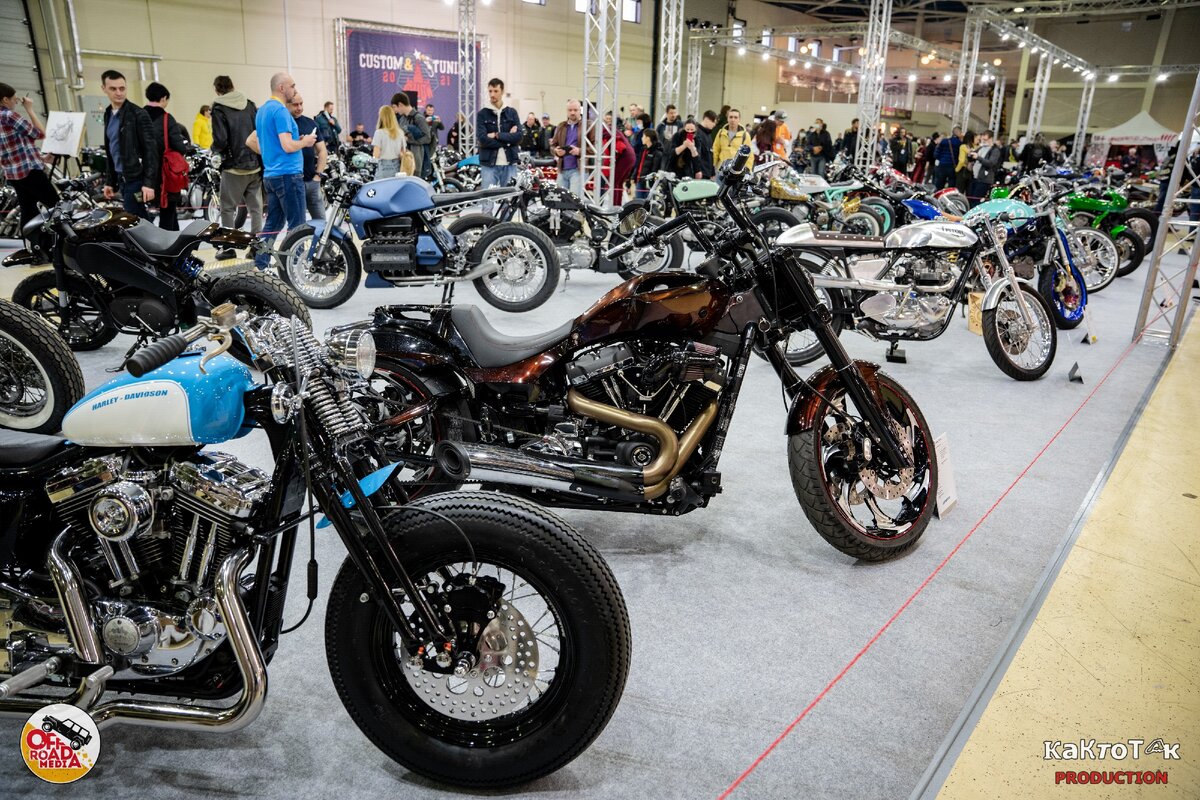 Больше всего было стендов посвященных мотоциклистам