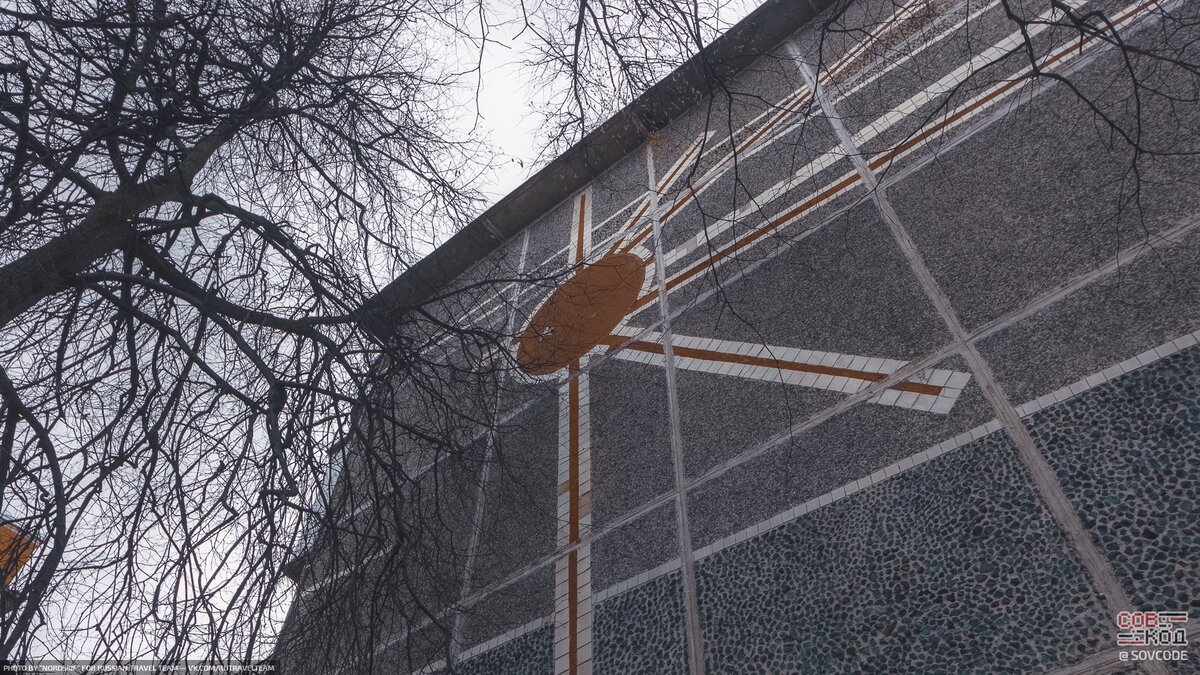 Оформление торца пятиэтажного панельного дома по адресу ул. Терешковой, 18